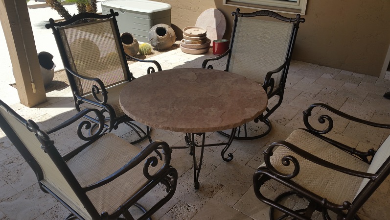 Spruce-Up Service | Sling Dining Set